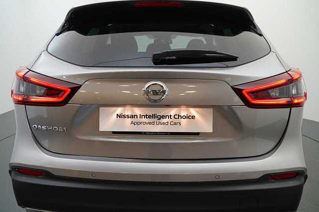 Nissan Qashqai 1.3 DIG-T 160 Tekna with BOSE Audio and Drive Assist Technology