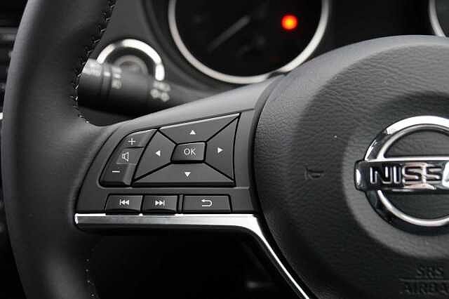 Nissan Qashqai 1.3 DIG-T 160 Tekna with BOSE Audio and Drive Assist Technology