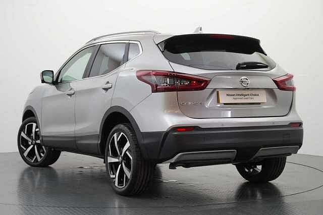 Nissan Qashqai 1.3 DIG-T 160 Tekna with BOSE Audio and Drive Assist Technology