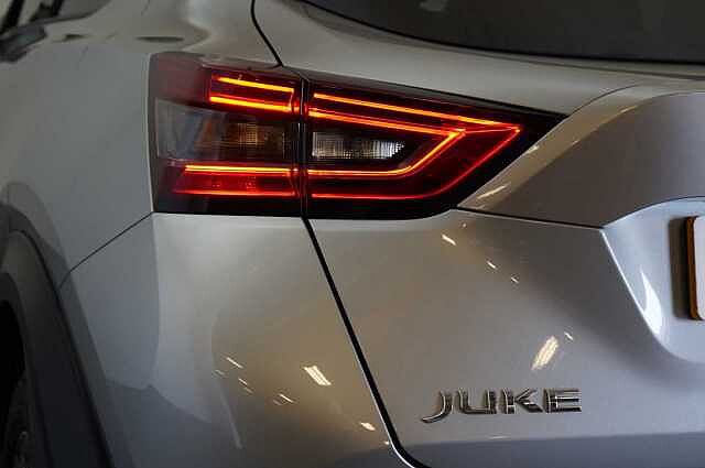 Nissan Juke 1.0 DIG-T 114 N-Connecta DCT Auto with Sat Nav and Rear View Camera