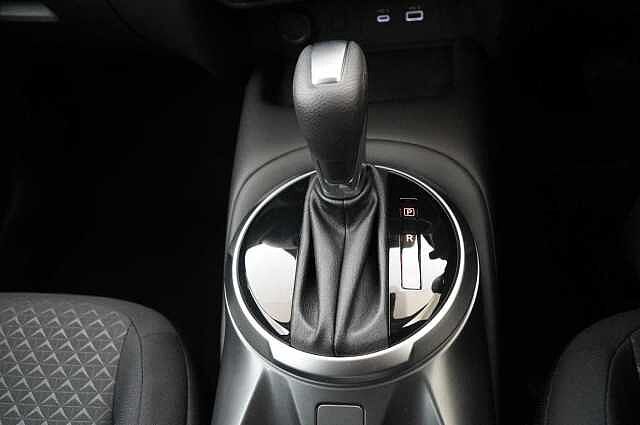 Nissan Juke 1.0 DIG-T 114 Acenta Premium DCT Auto with Sat Nav and Rear View Camera