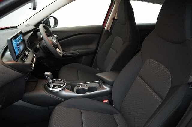 Nissan Juke 1.0 DIG-T 114 Acenta Premium DCT Auto with Sat Nav and Rear View Camera