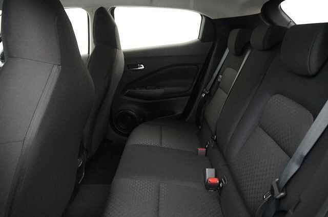 Nissan Juke 1.0 DIG-T 114 Acenta Premium DCT Auto with Sat Nav and Rear View Camera