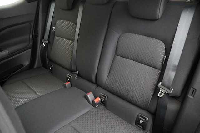 Nissan Juke 1.0 DIG-T 114 Acenta Premium DCT Auto with Sat Nav and Rear View Camera