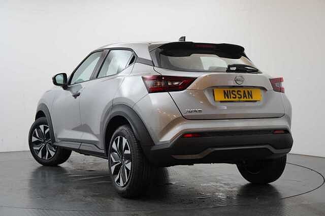 Nissan Juke 1.0 DIG-T 114 Acenta Premium DCT Auto with Sat Nav and Rear View Camera