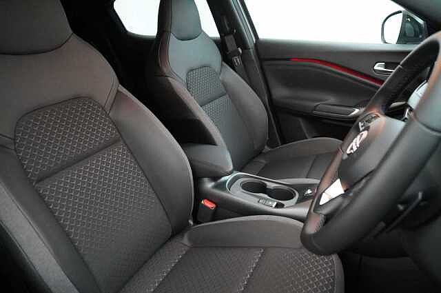 Nissan Juke 1.0 DIG-T 114 N-Connecta DCT Auto with Sat Nav and Rear View Camera