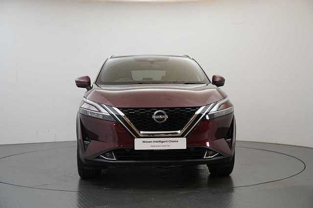 Nissan Qashqai 1.3 DIG-T MH 158 Tekna X-Tronic Auto with Glass Roof and Pro Pilot Assist