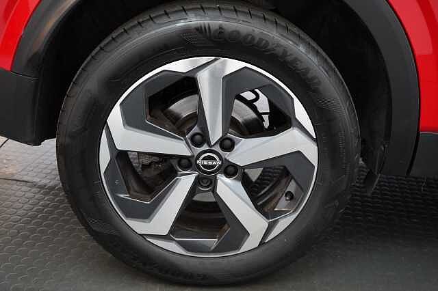 Nissan Qashqai 1.5 190 e-Power N-Connecta Auto with Sat Nav and 360 View Cameras