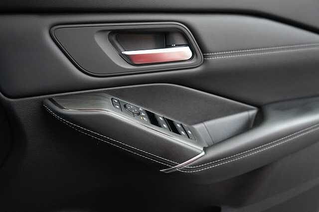 Nissan Qashqai 1.5 190 e-Power N-Connecta Auto with Sat Nav and 360 View Cameras