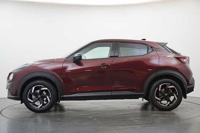 Nissan Juke 1.0 DIG-T 114 N-Connecta DCT Auto with Sat Nav and Rear View Camera