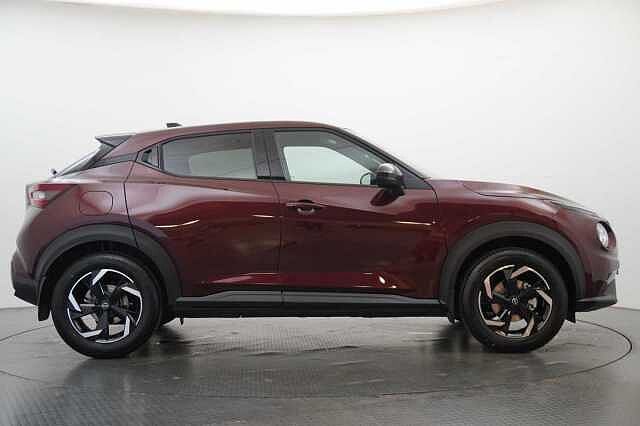 Nissan Juke 1.0 DIG-T 114 N-Connecta DCT Auto with Sat Nav and Rear View Camera