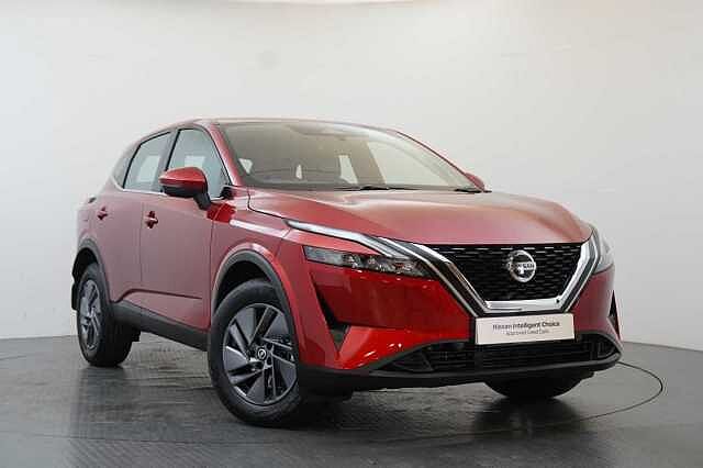 Nissan Qashqai 1.3 DIG-T MH 140 Acenta Premium with Rear View Camera and Intelligent Key
