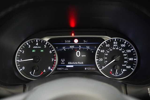 Nissan Juke 1.0 DIG-T 114 Tekna with BOSE Audio and Drive Assist Technology