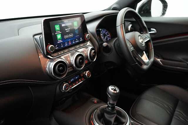 Nissan Juke 1.0 DIG-T 114 Tekna with BOSE Audio and Drive Assist Technology