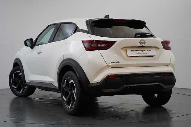 Nissan Juke 1.0 DIG-T 114 Tekna with BOSE Audio and Drive Assist Technology
