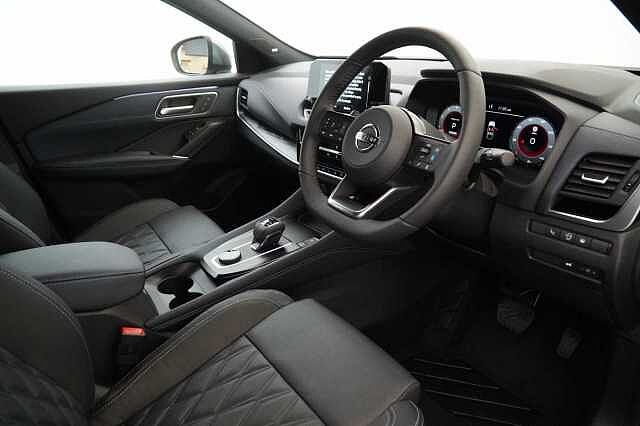 Nissan Qashqai 1.3 DIG-T MH 158 4WD Tekna+ X-Tronic Auto with BOSE and Pro Pilot Assist