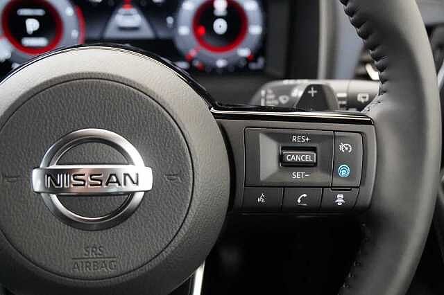 Nissan Qashqai 1.3 DIG-T MH 158 4WD Tekna+ X-Tronic Auto with BOSE and Pro Pilot Assist