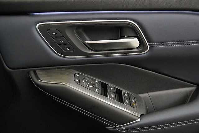 Nissan Qashqai 1.3 DIG-T MH 158 4WD Tekna+ X-Tronic Auto with BOSE and Pro Pilot Assist