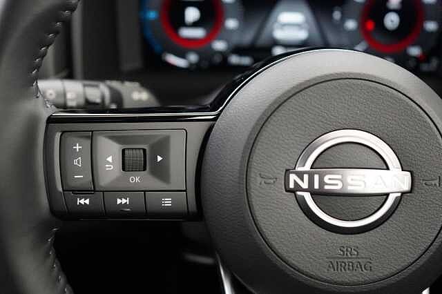 Nissan X-Trail 1.5 204 e-Power N-Connecta Auto with 5 Seats + Sat Nav and 360 Cameras