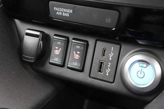 Nissan LEAF 39KW N-Connecta Auto with Sat Nav and 360 Around View Cameras