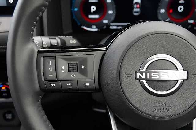 Nissan X-Trail 1.5 204 e-Power N-Connecta Auto with 5 Seats + Sat Nav and 360 Cameras