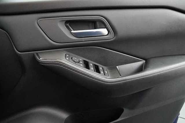 Nissan X-Trail 1.5 204 e-Power N-Connecta Auto with 5 Seats + Sat Nav and 360 Cameras