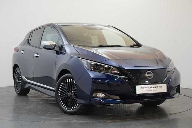 Nissan LEAF 39KW Tekna Auto with BOSE Audio and Pro Pilot Assist + Chrome Design Pack