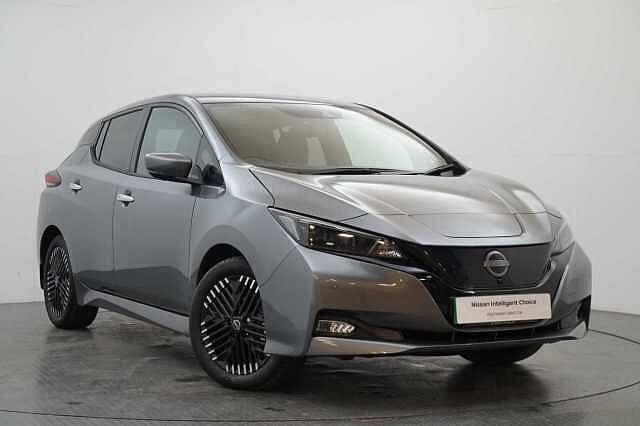 Nissan LEAF 39KW Tekna Auto with BOSE Audio and Pro Pilot Technology