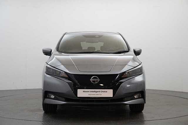 Nissan LEAF 39KW Tekna Auto with BOSE Audio and Pro Pilot Technology