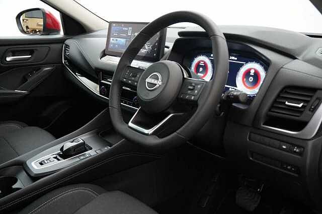 Nissan Qashqai 1.5 190 e-Power N-Connecta Auto with Glass Roof + Sat Nav and 360 Cameras