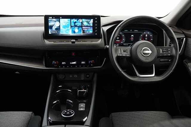 Nissan X-Trail 1.5 e-Power e-4ORCE AWD 213 N-Connecta Auto with 5 Seats and 360 Cameras