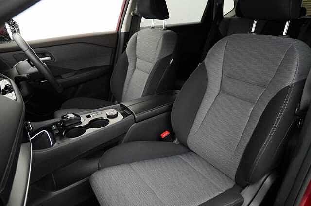 Nissan X-Trail 1.5 e-Power e-4ORCE AWD 213 N-Connecta Auto with 5 Seats and 360 Cameras