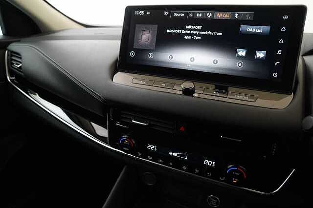 Nissan Qashqai 1.3 DIG-T MH 158 N-Connecta Auto with Nav + 360 Cameras and Glass Roof Pack