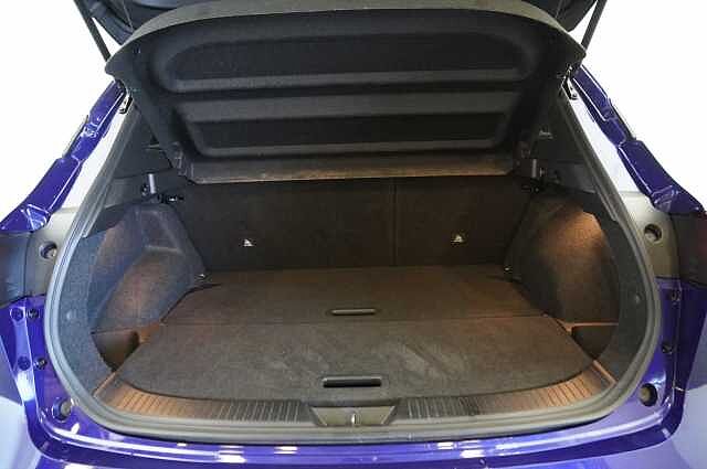 Nissan Qashqai 1.3 DIG-T MH 158 N-Connecta Auto with Nav + 360 Cameras and Glass Roof Pack