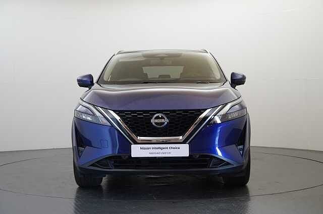 Nissan Qashqai 1.3 DIG-T MH 158 N-Connecta Auto with Nav + 360 Cameras and Glass Roof Pack