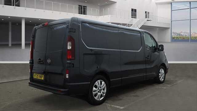 Nissan Primastar 2.0 dCi 150 Tekna Auto L2H1 LWB 3.0T Van with Sat Nav and Rear Camera