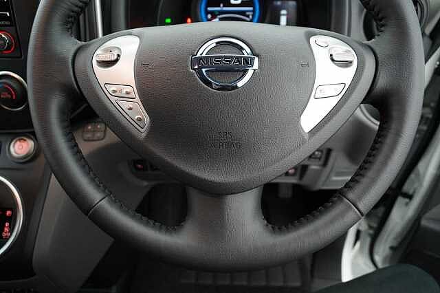 Nissan e-NV200 40KW Acenta Auto Panel Van with Auto Air Con