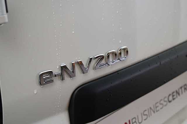 Nissan e-NV200 40KW Acenta Auto Panel Van with Auto Air Con