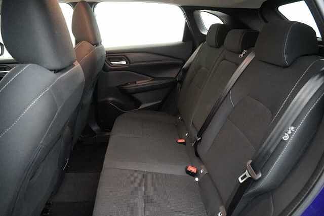 Nissan Qashqai 1.3 DIG-T MH 158 Acenta Premium X-Tronic Auto with Rear View Camera