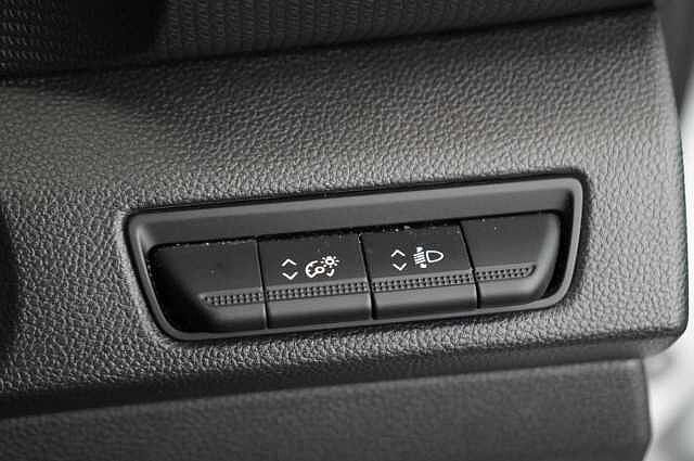 Nissan Primastar 2.0 dCi 110 Acenta L1 H1 3.0T Panel Van with Air Con