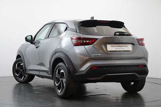 Nissan Juke 1.0 DIG-T 114 N-Connecta DCT Auto with Sat Nav and Rear View Camera