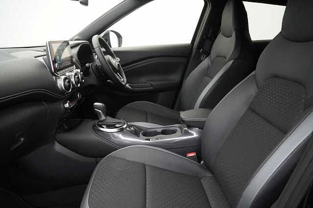 Nissan Juke 1.0 DIG-T 114 N-Connecta DCT Auto with Sat Nav and Rear View Camera