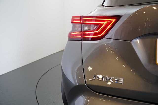 Nissan Juke 1.0 DIG-T 114 N-Connecta DCT Auto with Sat Nav and Rear View Camera