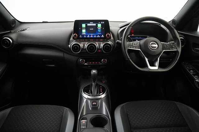 Nissan Juke 1.0 DIG-T 114 N-Connecta DCT Auto with Sat Nav and Rear View Camera