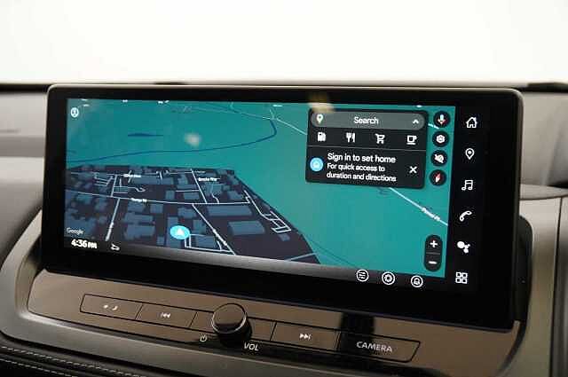 Nissan Qashqai 1.3 DIG-T MH 140 N-Connecta with Sat Nav and 360 View Cameras