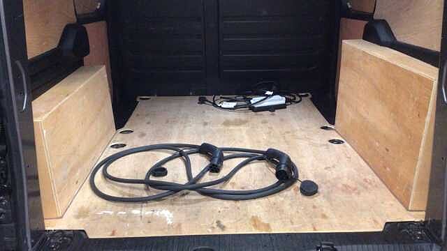 Nissan Townstar EV 45KW Tekna Auto L1 Van with Sat Nav and Rear View Camera